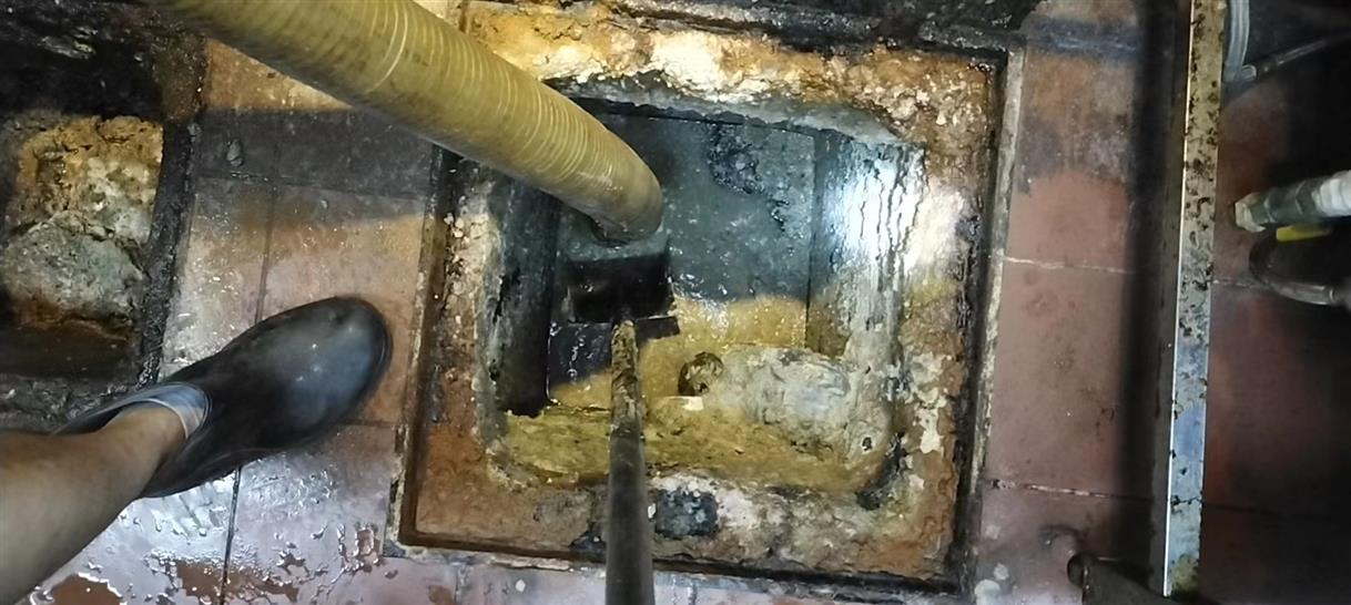波密污水池清理一般都有毒气，怎么预防中毒呢？